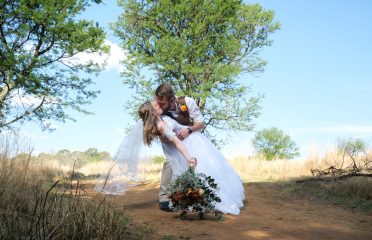 Louis Clarke Wedding Photography & Videography